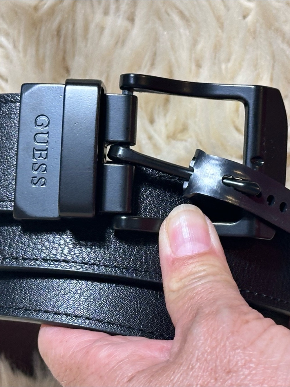 Guess Black Men’s Belt with Branded Matte Buckle 34/36
